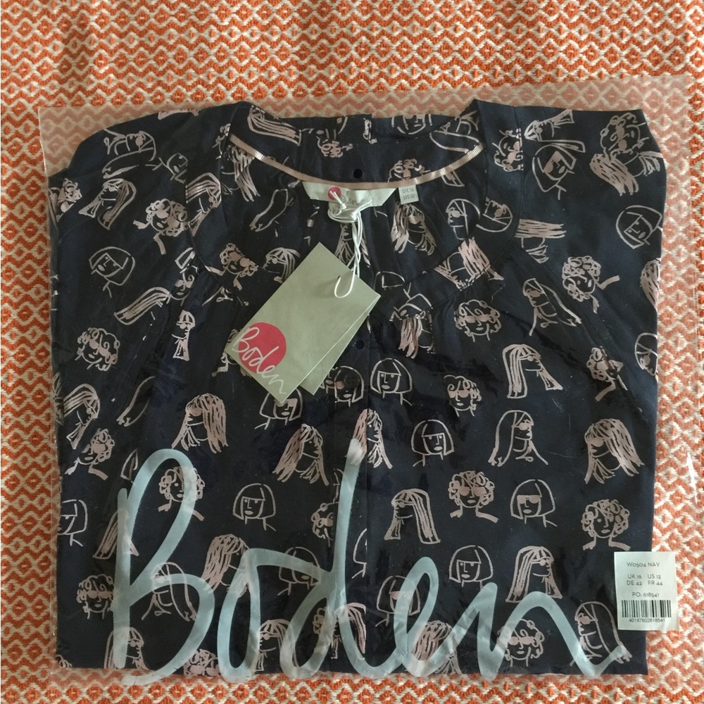 Printed Button-down Top - Picture 4 of 6